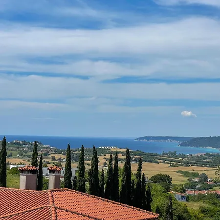 Cosy With Sea View Apartament