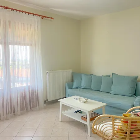 Cosy With Sea View Kalandra